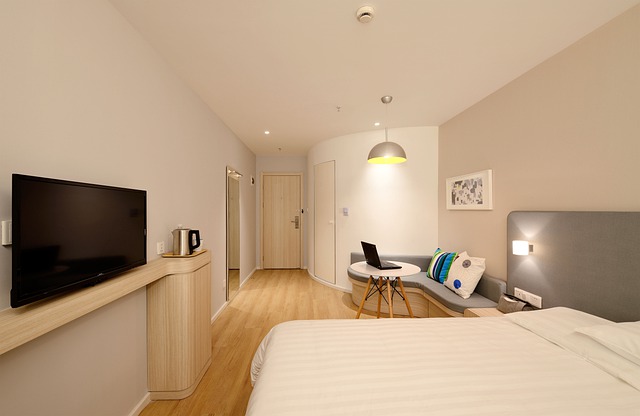 bedroom 1330846 640