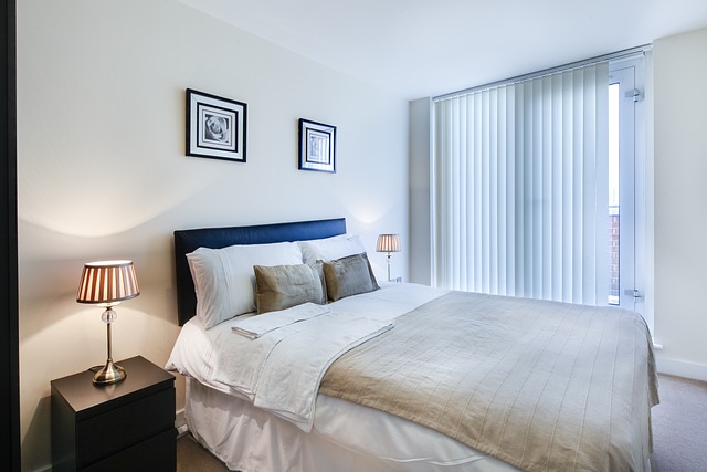 bedroom 4072391 640 1