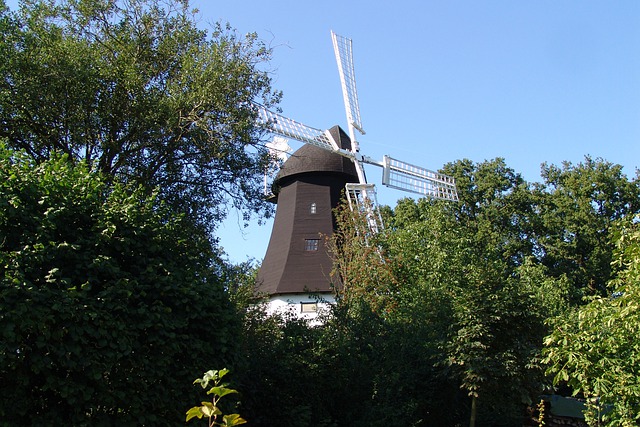 windmill 558061 640